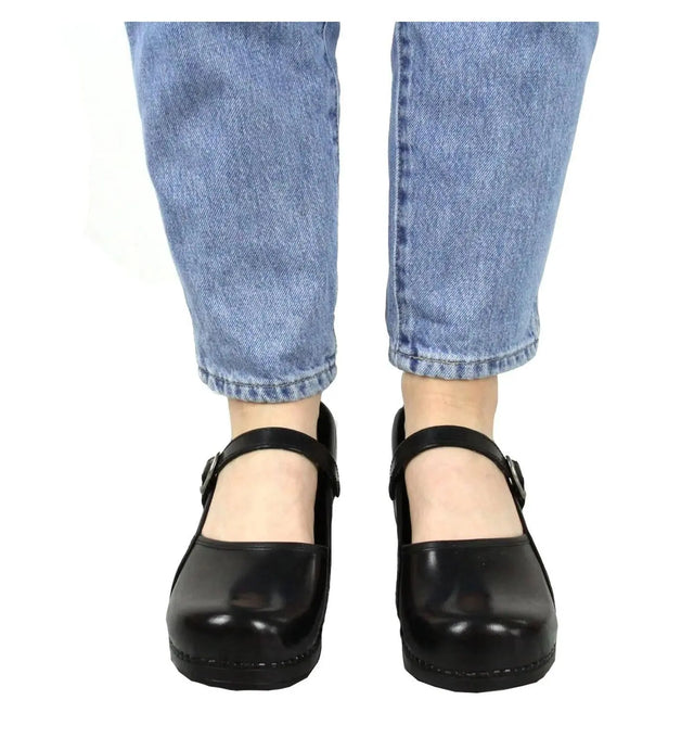 Sanita Clare Women's Black Medical Clog