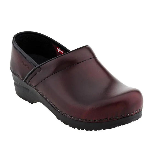 Sanita Men's Professional Cabrio Slip-Resistant Medical Clog - bordeaux