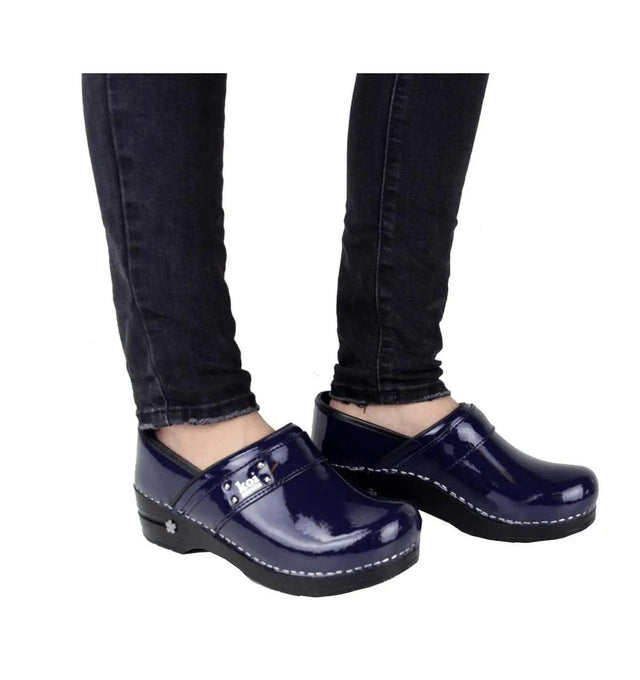 Sanita Lindsey Women's Patent Leather Medical Clog - life style view blue
