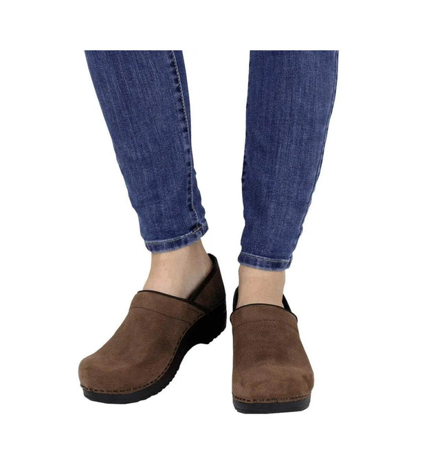 Sanita Men's Textured Oil Medical Clog antique brown life style view