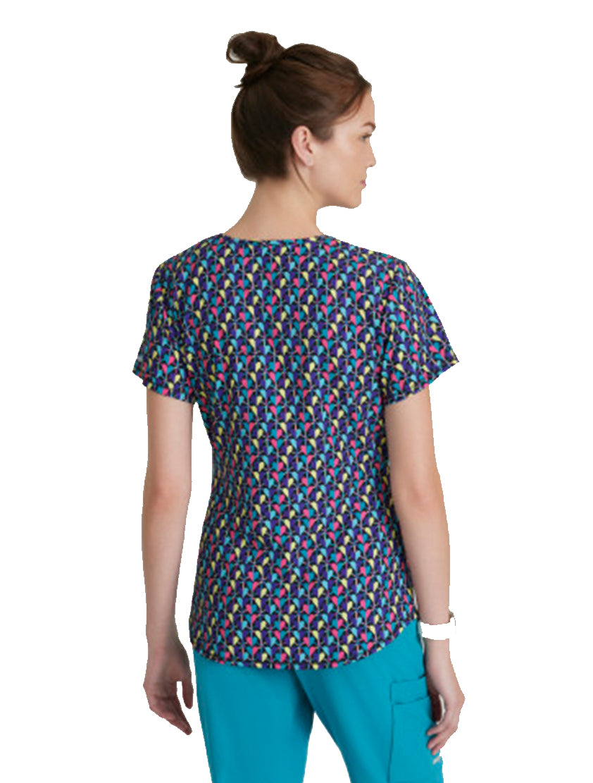 SKECHERS™ by Barco Essence V-Neck Animal Print Top-Deco Hearts