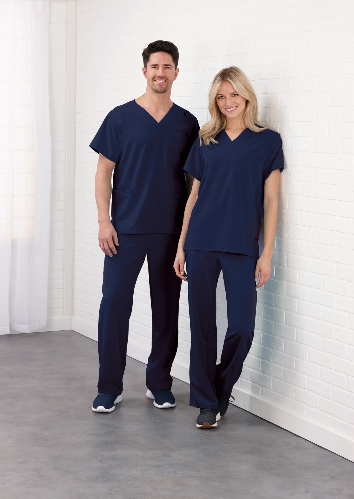 Jockey Unisex Four Pocket Top-Unisex Front Image, Navy